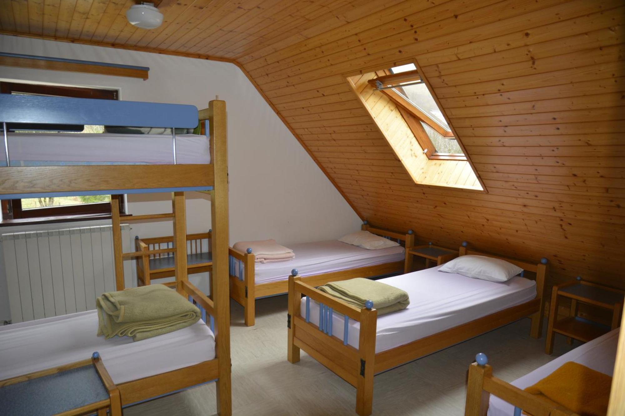 Pus Bavsica Hostel Log pod Mangartom ภายนอก รูปภาพ